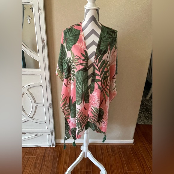 Janice Apparel - Swimsuit Cover Up - NEW with TAGS - Picture 1 of 6